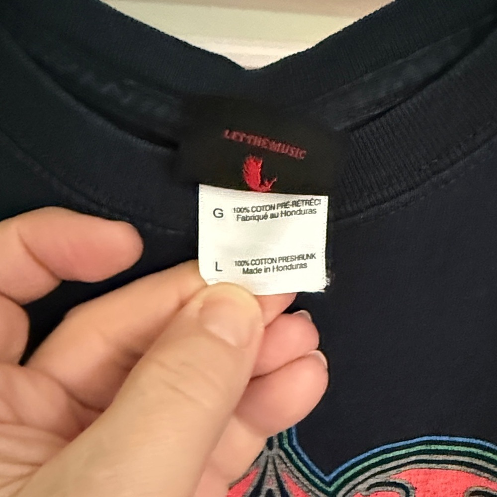 Santana Graphic T-Shirt, 2011 Tour - Picture 4 of 4